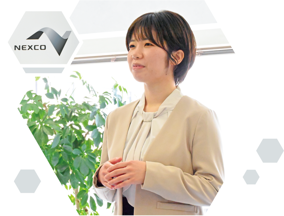 二井 朱里